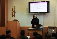 دفاع اولین دانش آموخته زبان انگلیسی دانشگاه صنعتی شاهرود از پایان نامه خود